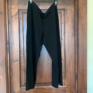 Eileen Fisher stretch wide leg cropped black pant L
